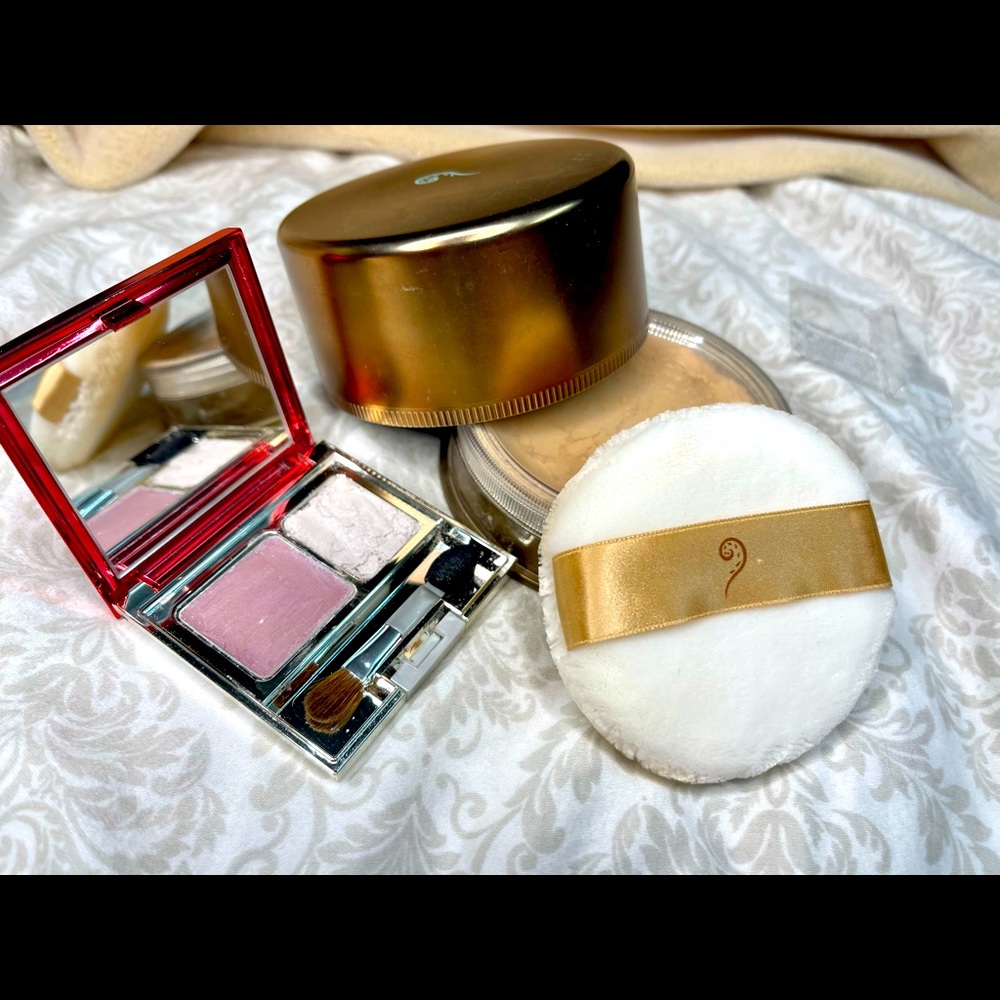 Awake International powder and eye shadow